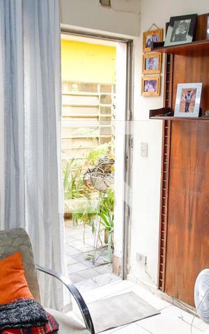 Casa à venda com 260m², 3 quartos e sem vaga Casa à venda com 260m², 3 quartos e sem vagasala