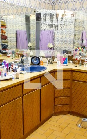 Casa à venda com 260m², 3 quartos e sem vaga Casa à venda com 260m², 3 quartos e sem vagaBanheiro da Suíte 3