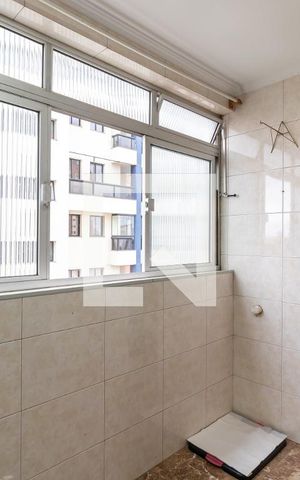 Apartamento à venda com 150m², 3 quartos e 1 vagaÁrea de Serviço