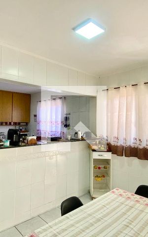 Casa à venda com 346m², 3 quartos e 4 vagas Casa à venda com 346m², 3 quartos e 4 vagasSala de Jantar