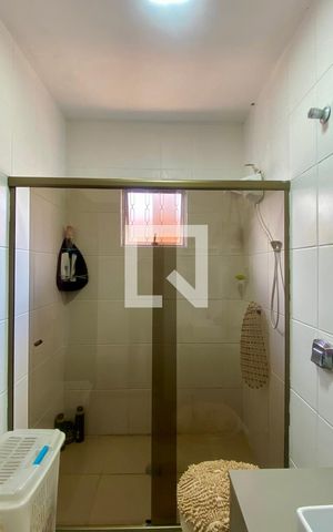 Casa à venda com 346m², 3 quartos e 4 vagas Casa à venda com 346m², 3 quartos e 4 vagasBanheiro 1