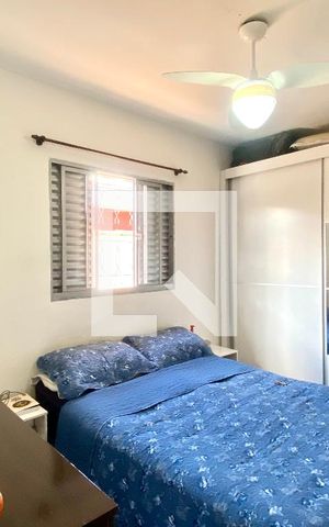 Casa à venda com 346m², 3 quartos e 4 vagas Casa à venda com 346m², 3 quartos e 4 vagasQuarto 1