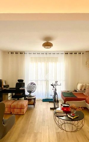 Casa à venda com 346m², 3 quartos e 4 vagas Casa à venda com 346m², 3 quartos e 4 vagasSala 2