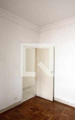 Casa à venda com 232m², 6 quartos e 1 vagaQuarto 2 Casa 1