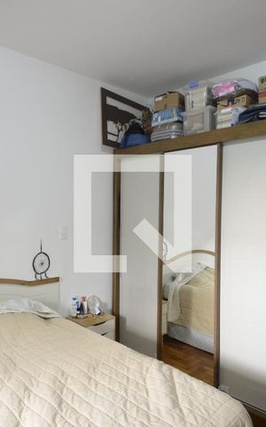 Casa à venda com 232m², 6 quartos e 1 vagaQuarto Casa 2