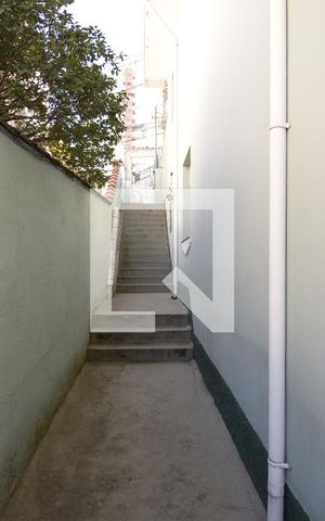 Casa à venda com 232m², 6 quartos e 1 vagaCorredor