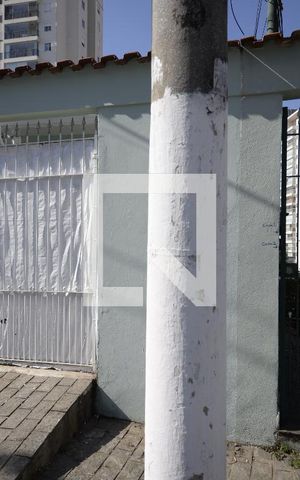 Casa à venda com 232m², 6 quartos e 1 vagaFachada