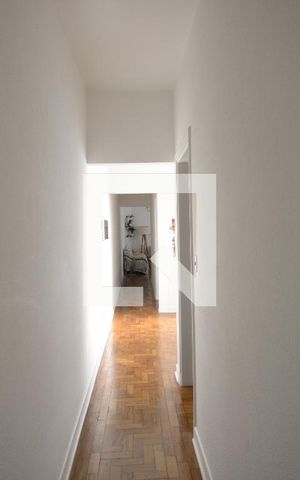Casa à venda com 232m², 6 quartos e 1 vagaCorredor Casa 2