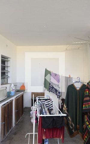 Casa à venda com 232m², 6 quartos e 1 vagaÁrea de Serviço Casa 3