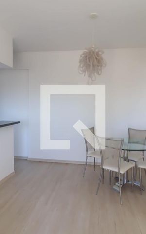 Apartamento para alugar com 49m², 2 quartos e 1 vaga Apartamento para alugar com 49m², 2 quartos e 1 vagaSala