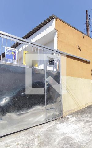 Casa à venda com 158m², 2 quartos e 4 vagasFachada