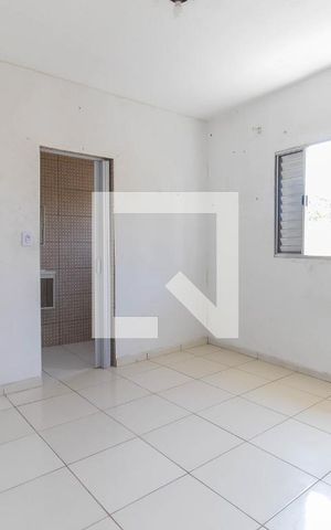 Casa à venda com 158m², 2 quartos e 4 vagasSuíte
