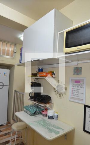 Apartamento à venda com 80m², 3 quartos e sem vagaCozinha