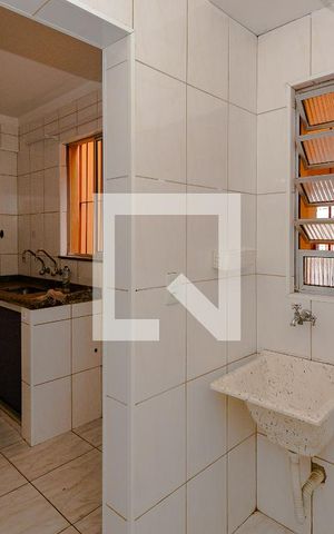 Apartamento à venda com 60m², 2 quartos e 1 vaga Apartamento à venda com 60m², 2 quartos e 1 vagaÁrea de Serviço