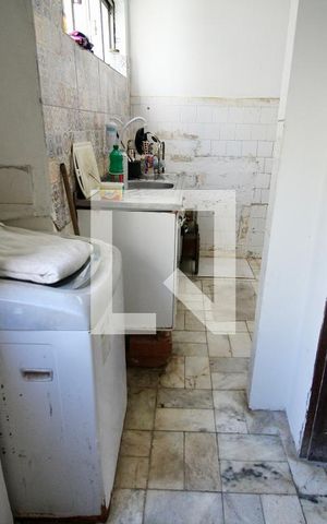 Apartamento para alugar com 80m², 3 quartos e sem vaga Apartamento para alugar com 80m², 3 quartos e sem vagaCozinha e Área de Serviço