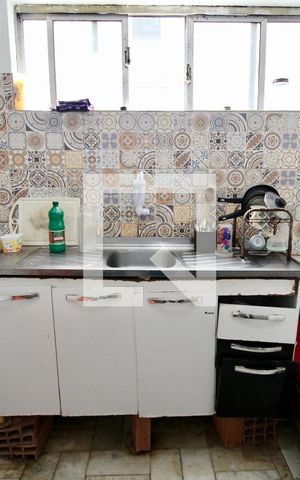 Apartamento para alugar com 80m², 3 quartos e sem vaga Apartamento para alugar com 80m², 3 quartos e sem vagaCozinha e Área de Serviço