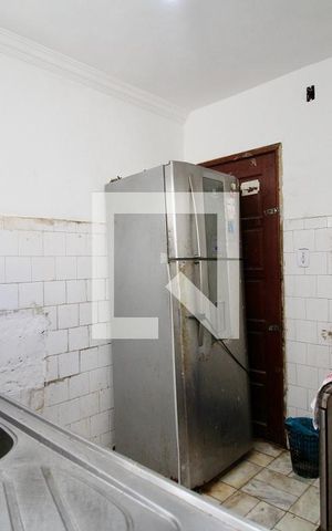 Apartamento para alugar com 80m², 3 quartos e sem vaga Apartamento para alugar com 80m², 3 quartos e sem vagaCozinha e Área de Serviço