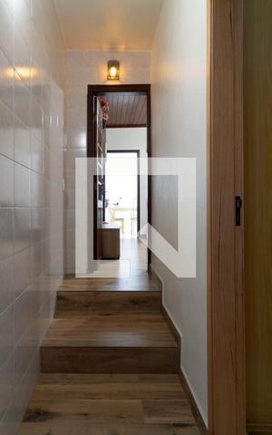 Casa à venda com 160m², 2 quartos e 2 vagasCorredor