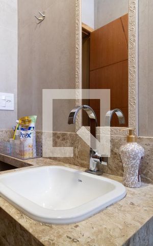 Casa à venda com 160m², 2 quartos e 2 vagasBanheiro 2