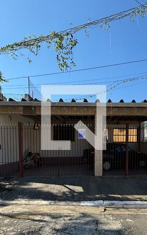 Casa à venda com 160m², 2 quartos e 2 vagasFachada
