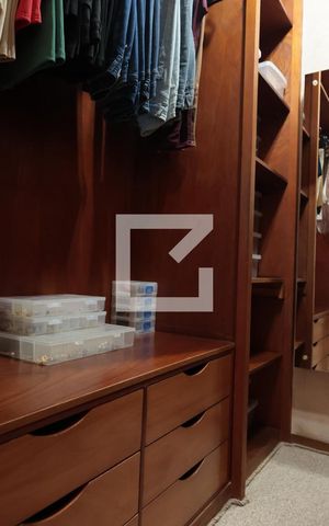 Apartamento à venda com 198m², 3 quartos e 2 vagasCloset