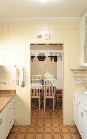 Apartamento à venda com 198m², 3 quartos e 2 vagasCozinha