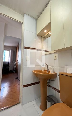 Apartamento à venda com 60m², 3 quartos e 1 vaga Apartamento à venda com 60m², 3 quartos e 1 vagaBanheiro Corredor