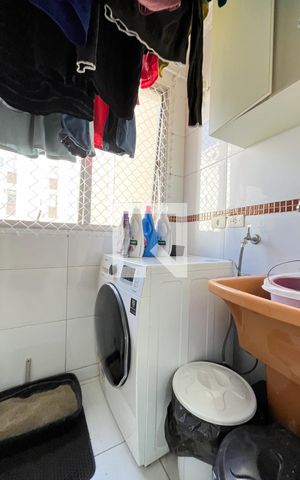 Apartamento à venda com 60m², 3 quartos e 1 vaga Apartamento à venda com 60m², 3 quartos e 1 vagaÁrea de Serviço