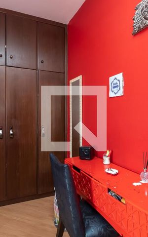 Casa à venda com 200m², 3 quartos e 2 vagasQuarto 3