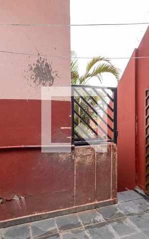 Casa à venda com 200m², 3 quartos e 2 vagasQuintal