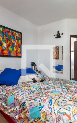 Casa à venda com 200m², 3 quartos e 2 vagasSuíte