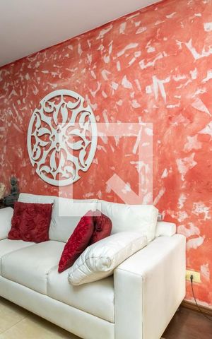 Casa à venda com 200m², 3 quartos e 2 vagasSala