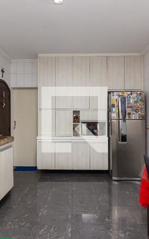 Casa à venda com 200m², 3 quartos e 2 vagasCozinha