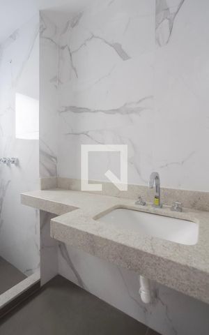 Apartamento para alugar com 52m², 1 quarto e sem vaga Apartamento para alugar com 52m², 1 quarto e sem vagaBanheiro suite