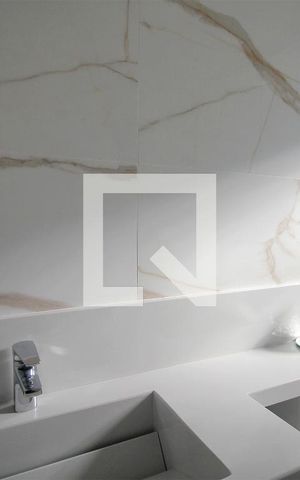 Apartamento à venda com 147m², 4 quartos e 3 vagasBanheiro da Suíte 1