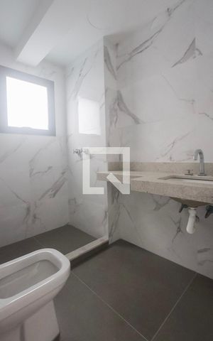 Apartamento para alugar com 55m², 1 quarto e sem vaga Apartamento para alugar com 55m², 1 quarto e sem vagaBanheiro suite