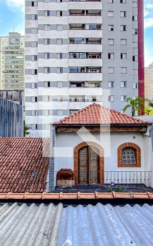 Casa à venda com 238m², 2 quartos e 7 vagasVista da Suíte 2
