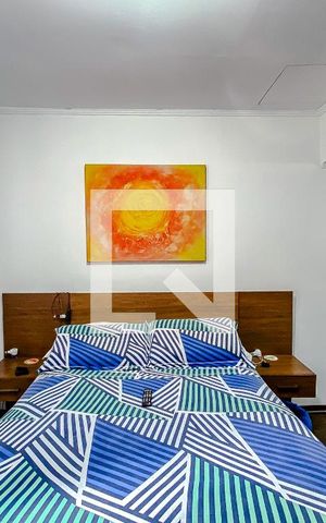 Casa à venda com 238m², 2 quartos e 7 vagasQuarto 2 - Suíte
