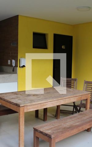 Apartamento à venda com 92m², 2 quartos e 1 vagaÁrea comum