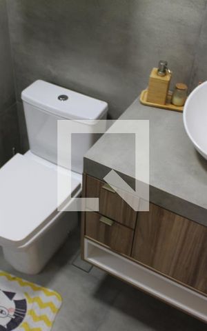 Apartamento à venda com 92m², 2 quartos e 1 vagaBanheiro 2