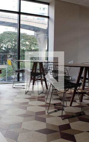 Apartamento à venda com 92m², 2 quartos e 1 vagaÁrea comum
