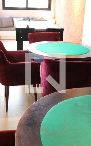 Apartamento à venda com 92m², 2 quartos e 1 vagaÁrea comum