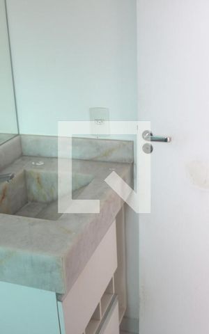 Apartamento à venda com 63m², 2 quartos e 1 vagaBanheiro da Suíte 1