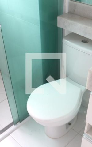 Apartamento à venda com 63m², 2 quartos e 1 vagaBanheiro da Suíte 1