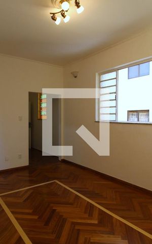 Apartamento para alugar com 84m², 2 quartos e 1 vagaSala