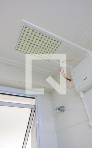 Apartamento à venda com 97m², 3 quartos e 2 vagas Apartamento à venda com 97m², 3 quartos e 2 vagasBanheiro social