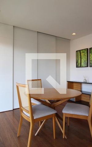 Apartamento para alugar com 85m², 1 quarto e 2 vagasSala