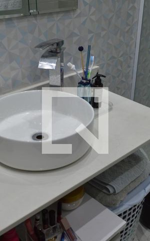 Casa à venda com 100m², 3 quartos e 1 vagaBanheiro da Suíte 2