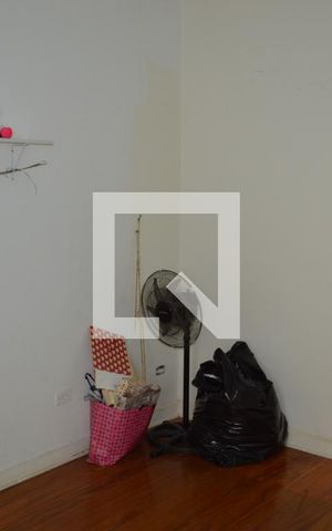 Casa à venda com 100m², 3 quartos e 1 vagaSuíte 1