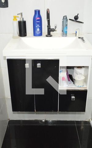 Casa à venda com 100m², 3 quartos e 1 vagaBanheiro da Suíte 3